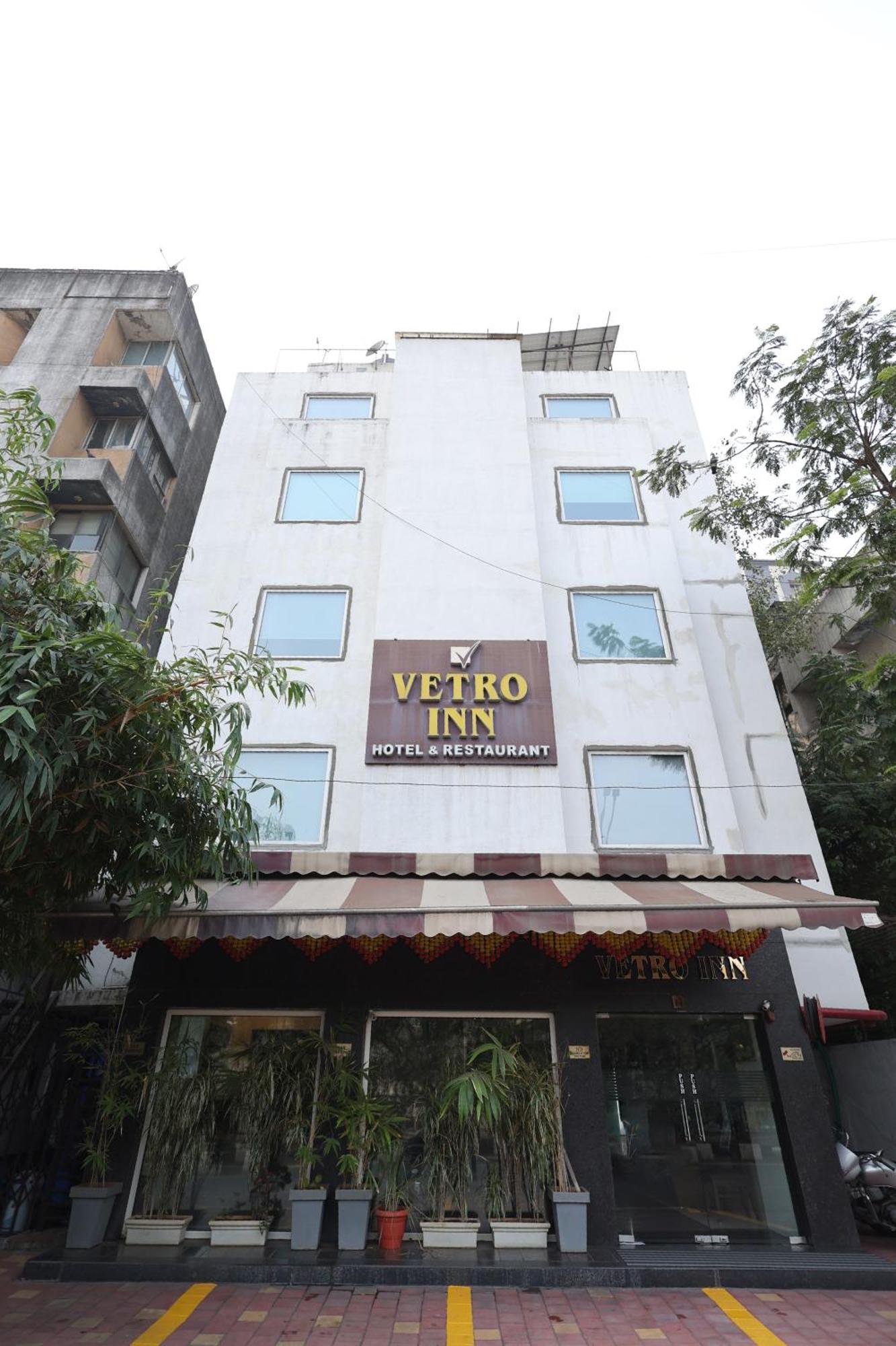 Hotel Vetro Inn Surat Ngoại thất bức ảnh